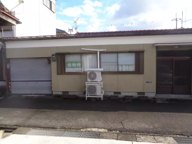 1-story 4K in Mizojiri Nakacho, Maizuru City (Higashi-Maizuru Station)
