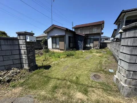 Tochigi City, Fujioka Town, Fujioka (Fujioka Station) 2-story 6DK