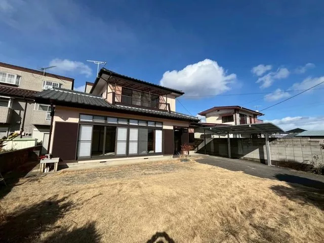 12 minutes walk from "Aihara" station, JR Yokohama Line