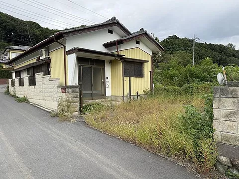 Used single-family home, Chichibu District, Yokose, 16th district, single-story used house