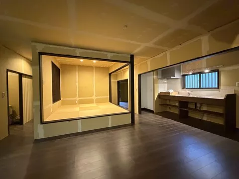 Agatsuma District, Tsumagoi Village, Oaza Kamihara (Karuisawa Station) single-story 3LDK