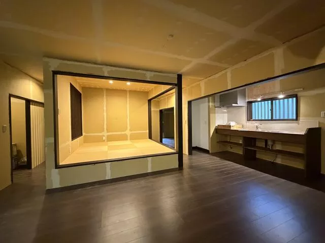 Agatsuma District, Tsumagoi Village, Oaza Kamihara (Karuisawa Station) single-story 3LDK