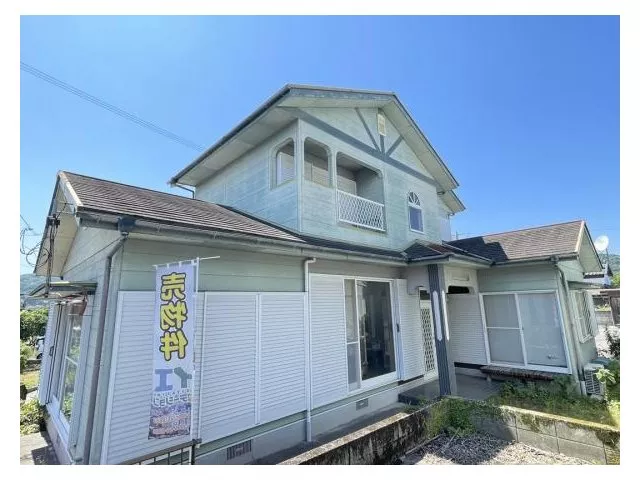 Hantachi, Kajikimachi (Kajiki Station) 6 million yen