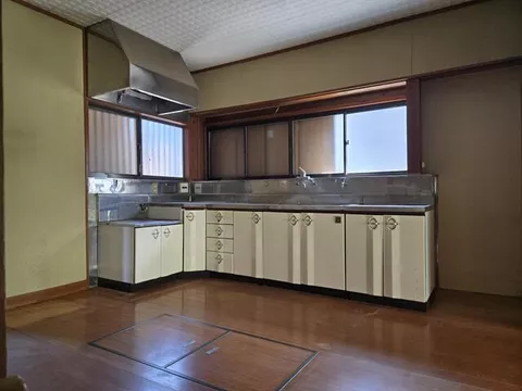 Yokosuka City, Oyabe 2-chome (Kinugasa Station), 2-story, 6DK - Image 4