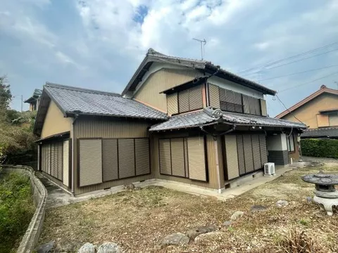 Shinshiro City, Nagashino Aza Kajiya Kaizu (Nagashino Castle Station) 2-story 9DK
