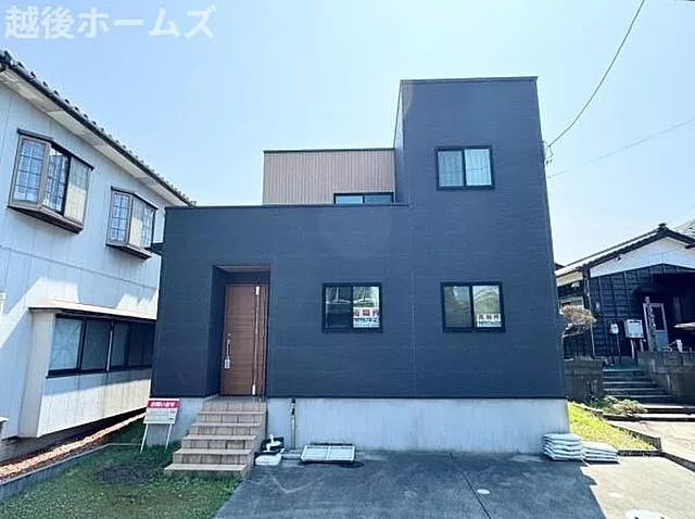Used single-family home in Igarashi 2-chome, Nishi Ward