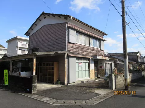 Saeki city, Saeki city, Japan （Saeki station） 2F 8K

Saeki Station