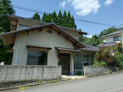 Miki City, Bunokawa-cho Kamifuno 2-story building 4DK