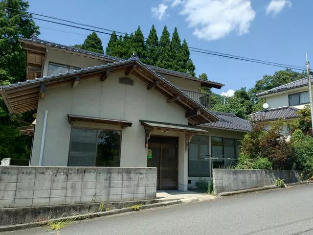 Miki City, Bunokawa-cho Kamifuno 2-story building 4DK