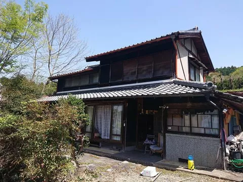 Uda-shi, Uda 2F 8SDK

2.8 million yen