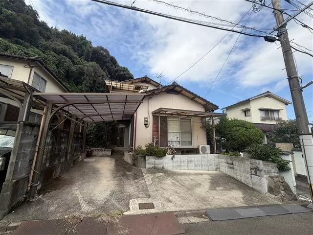 Oita City, Oaza Katsuragi (Tsurusaki Station) 2-story 4DK