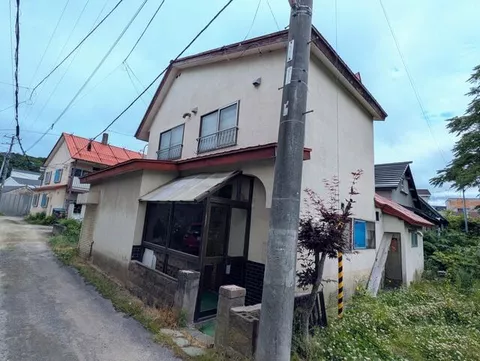 Otaru City, Okuzawa 1-chome (Minami-Otaru Station) 2-story building 4LDK