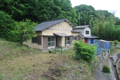 Takahashi City, Ukan-cho Ukan (Kinoyama Station) Single-story 2DK