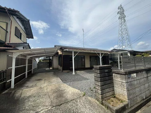 Ishioka City Ibaraki 2-chome (Ishioka Station) Single-story building 3DK
