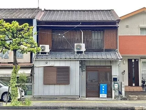 Used single-family home, 10-minute walk from JR Mugi Line, Nikkenya Station