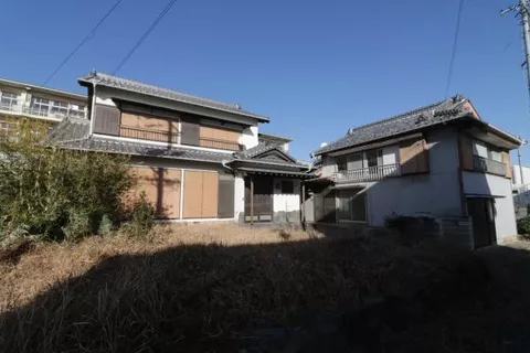 Ubu-mi, Yuto-cho, Chuo-ku, Hamamatsu City (Hamamatsu Station) 2-story building 5LDK