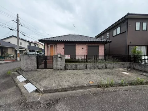 ◎Sumitomo Forestry construction! ◎Single-story house! ◎Southwest corner lot!