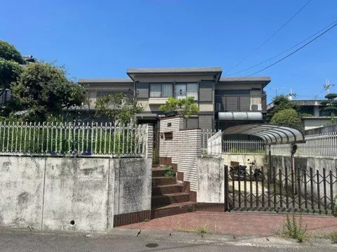 Wakayama City Fuchu (Kii Station) 2-story building 6LDK