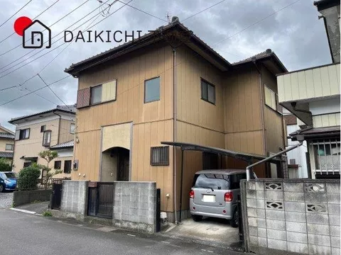 18 minutes on foot to Chichibu Railway "Higashi-Gyoda" station! Convenience store and supermarket within a 5-minute walk!