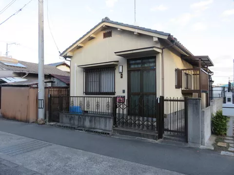 Okayama City, Naka Ward, Fujiwara Mitsu Town 3-chome (Takashima Station) 1-story building 3DK