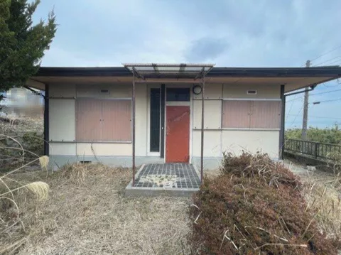 Wajikitahama, Otsu-shi, Otsu (Wajiki Eki) Single story house, 3DK

3.8 million yen