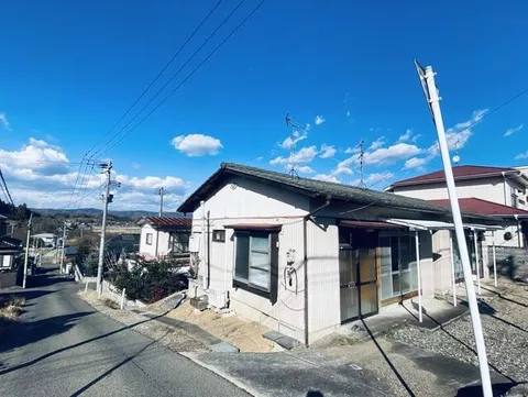 3 Tsukigi-nishi, Shibata-cho, Shibata-gun, Tokyo Single story house, 3K

1.8 million yen