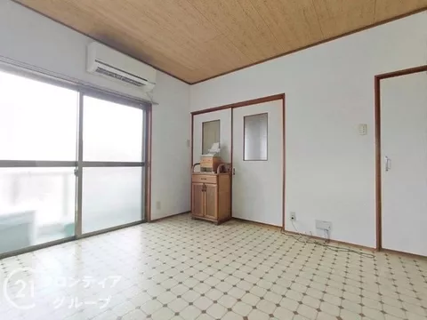 [Open during Obon! + Immediate Viewing Available!] ■ Spacious balcony with good sunlight♪
