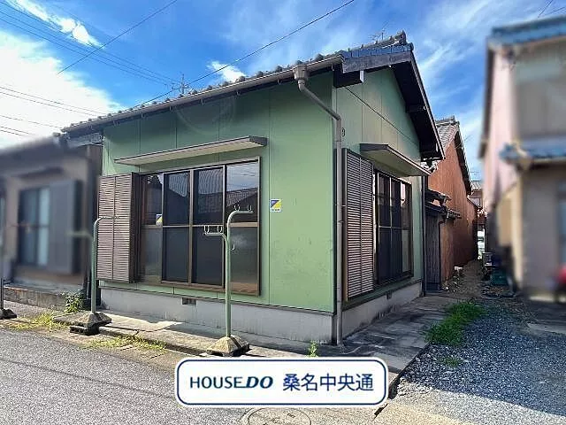 Used single-family home in Kuwana City, Oaza Shimofukayabe, Aza Shironohori, used single-family home