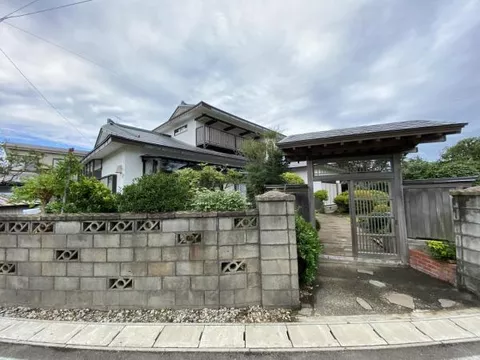 Yamamoto County, Mitsu Town, Kawadate Aza Ippongi (Kawadate Station) 2-story 6SLDK