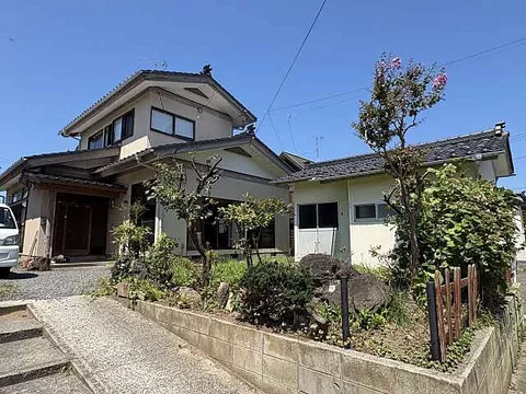 Used single-family home Kanipura Okano Yachi house