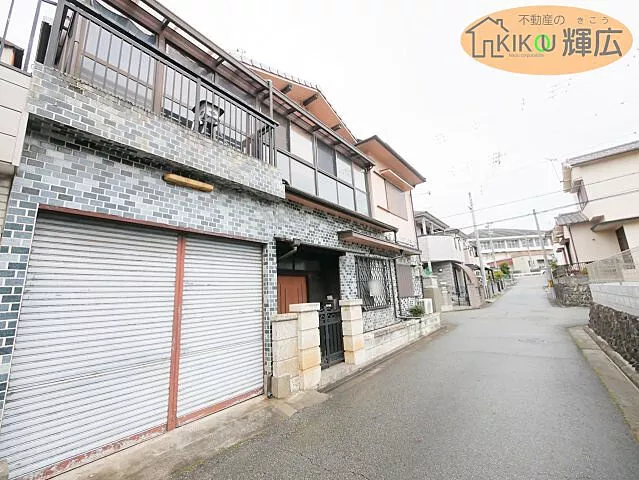 Used single-family home in Hiraoka-cho, Kakogawa City - used house