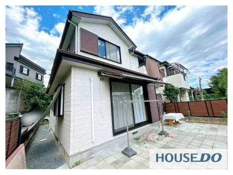 4LDK with termite prevention guarantee! 9 minutes on foot from Ushiku Station, convenient location for shopping.