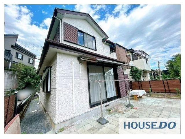 4LDK with termite prevention guarantee! 9 minutes on foot from Ushiku Station, convenient location for shopping.
