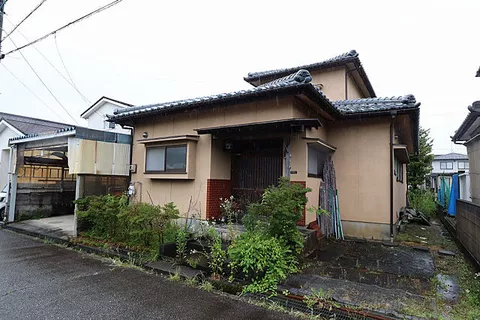 Used single-family home in Hongo Town, Toyama City - Used house
