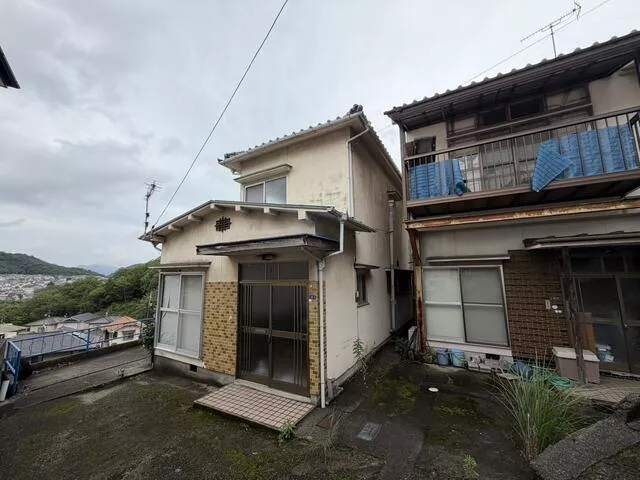 Kure City, Yakeyama Nishi 1-chome (Kure Station) 2-story 3DK
