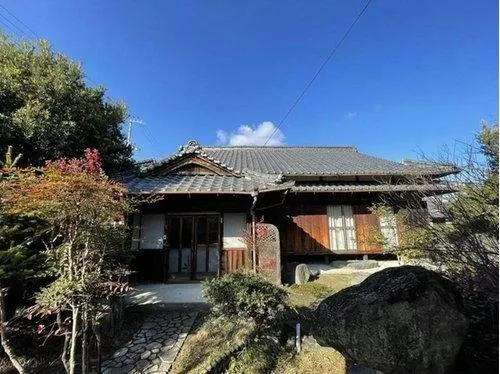 Niihama City, Osei-in (Nakahagi Station) 2-story 8SDK