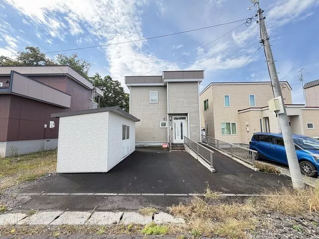 Iwamizawa City Hatogaoka 3-chome 2-story 3SLDK