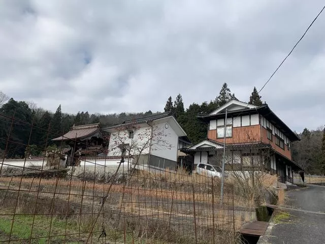 Aki Takada City, Koda Town, Shimoobara (Yoshidaguchi Station) 2-story building 15SDK
