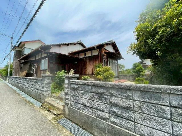 Niihama City, Kaifu 2-chome (Takahama Station), 2-story building, 6SLDK