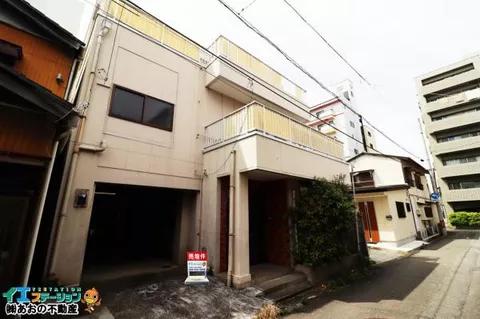 Akita 4-chome, Tokushima City (Awa-Tomita Station) 3-story 5DK