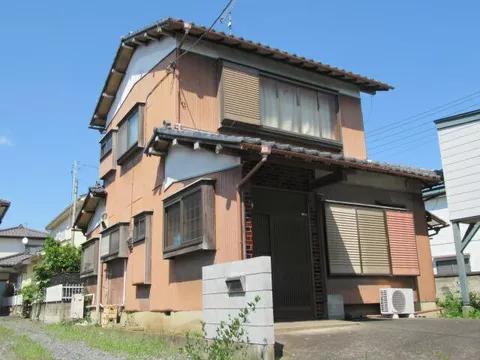 Kasukabe City, Nishihōshuka (Kasukabe Station) 2-story building, 4DK