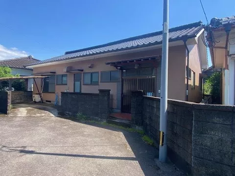 A property in a residential area about 150m from Taiyo Minobara Store! Rentals are also being recruited simultaneously!