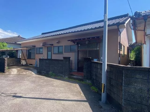 A property in a residential area about 150m from Taiyo Minobara Store! Rentals are also being recruited simultaneously!