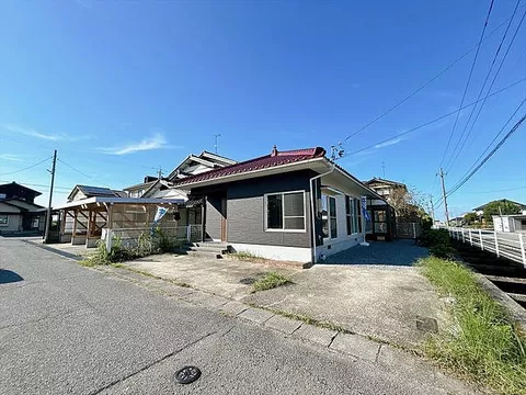 Used single-family home in Kaga, Nanokaichi-machi Nu, single-family home