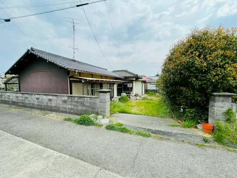 Zentsuji-city, Omacho (Kotoden Kotohira Sta.) Single story house, 4DK

800,000 yen