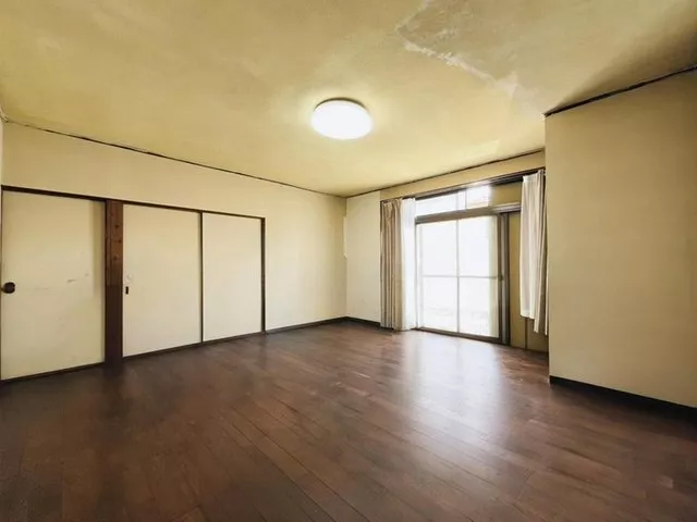 ≪Located on a high ground with a good view≫ New 4LDK house in Hakusan Town with a sunny garden