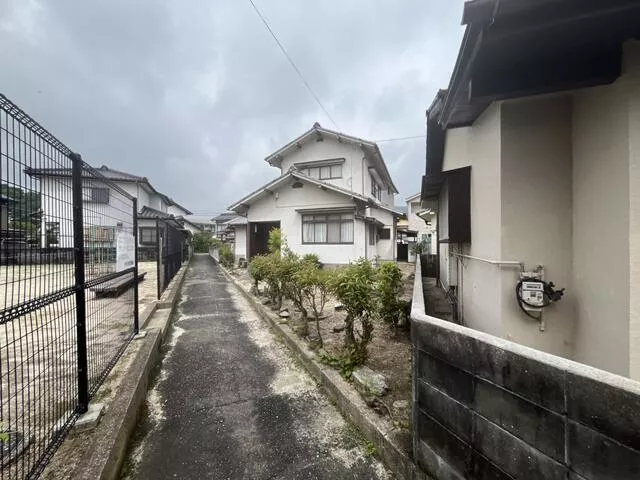 Kuga County Waki Town Waki 1-chome (Waki Station) 2-story 5DK