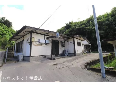 [Popular single-story house × 12.5Kw solar power included] - Approximately 550m to Ishikidai Junior High School