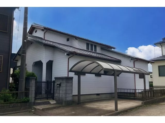 6-minute walk from Tomari Station × South-facing! All rooms over 6 tatami mats with a comfortable atrium in a 4LDK