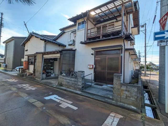 Tsubame City, Akihamachi 3-chome (Tsubame Station) 2-story building 5DK
